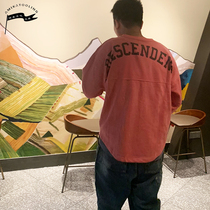 Xishan Che Autumn and Winter Tide Brand Loose Round Neck Shawen Le Wei Jia plus velvet arc hem men and women couples shirt