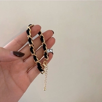 ins Xiaoxiangfeng leather woven bracelet fashion high-end niche design sense simple retro all-match bracelet jewelry