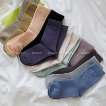 I used to wear fake socks super comfortable high-end Pima cotton cotton cotton autumn and winter socks women's socks
