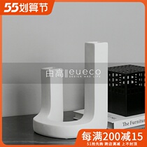 Brief Modern Boilerplate Rooms Light Extravagant Creative Abstract Art White Vases Living Room Tabletop Soft Decorations Pendulum Pieces