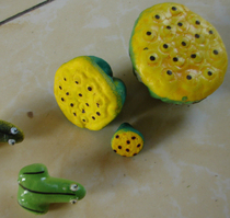 Lotus big lotus seed medium small small frog lotus seed core lotus seed silk mesh flower material stocking flower handmade