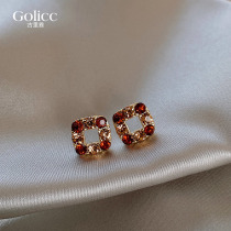 Caramel square small ear nails minimal small earrings light luxury high - sensory ear crashes 925 silver needle autumn ear decorations