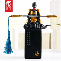 Home decoration creative Sun Wukong Qi heavenly Sage ornaments Zen battle victory Buddha monkey activated carbon resin decoration