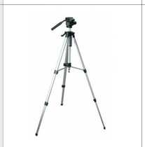 Astronomical telescope tripod