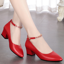 Red soft-soled leather shoes womens soft leather single shoes medium heel thick heel mother word buckle 2021 spring genuine leather shallow mouth womens shoes