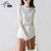 iFashion light luxury women women high end white design sense 2021 new simple OL commuter lace top female