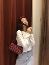 Retro red plaid baguette bag female small red book with 2019 autumn and winter New Wild armpit shoulder Hand bag