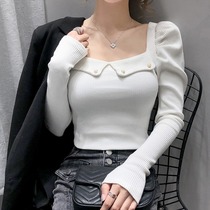Exposed collarbone vintage square collar base shirt 2021 early spring sexy mind slim slim long-sleeved top womens sweater