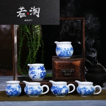 Hot sale crazy grab Jingdezhen ceramic hand-painted road Cup handmade blue and white porcelain landscape uniform Cup kung fu tea set Tea Sea