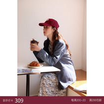 Deer and Birds Retro V-Neck Loose Drape Casual Commuter Style Small Blazer (Modern Holiday) 4520