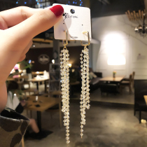 Japan and South Korea long crystal temperament earrings female Joker face thin advanced tassel earrings French earrings ear studs earrings tide