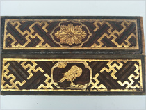 Generation of gilt carved small waist plate-old goods collection Board-folk goods old wood carving collection antiques Miscellaneous clear
