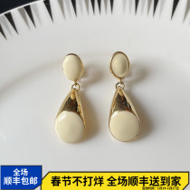 Western antique imported vintageGivenchy1981 European and American ins medieval French pearl ear clip