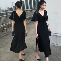 Large size dress 2020 summer belly fat mm thin v-neck hidden meat Hepburn wind can be salt can be sweet little black dress