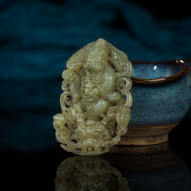 Qingdai and Tian Laoyu finely carved dragon Rohan transfer to Shigong Old jade pendant ancient play miscellaneous collection