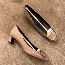 High heels thin heels 2021 New Square head square buckle commuting shallow mouth spring and autumn womens shoes fashion rough heel middle heel single shoes