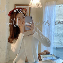 Solid color spring and autumn 2021 new long-sleeved short Korean knitted cardigan top female embroidery letter button design