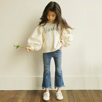Girls jeans autumn clothing 2021 Korean version of broken hole summer new middle child casual trousers parent-child Bell pants