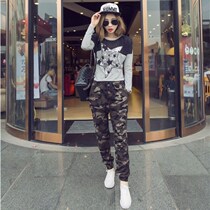 Tide brand camouflage pants women 2021 spring and autumn loose outdoor casual trousers high waist feet handsome overalls