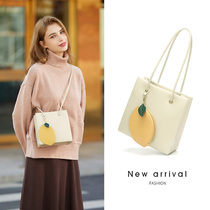 2021 Summer New Tide Pack Bag Women Armbands Brief 100 hitch a French small crowdsourced Advanced Sensation Handheld Satchel Shoulder Bag