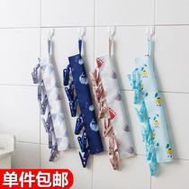 Multifunctional travel portable clothes rack travel travel clothes rack socks clip hangers drying clothes hangers 6 clips