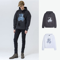 WE11DONE necklace with small Bear patterned hat-shirt positive code WD-TH9-20-118-U