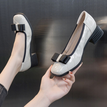 High heels children ins Chains 100 hitchhiking 2022 New summer roughshage with shallow mouth One foot pedal single shoe beige