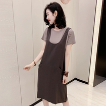 European station summer 2021 New European carrier skirt age reduction foreign style Korean version two-piece summer dress set