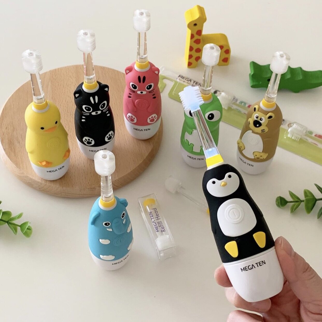 Hong Kong's Shunma Mega ten Korea imports young children electric toothbrushes 360 degrees soft hair baby 2 years old