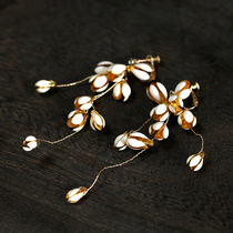 New gold flower buds gold earrings Han style small frescoed styled flavored wedding dresses Wedding Dresses Dinner Accessories