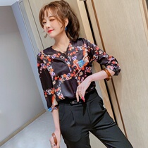  Ives womens top printed shirt 2021 spring new long-sleeved lace loose thin V-neck temperament