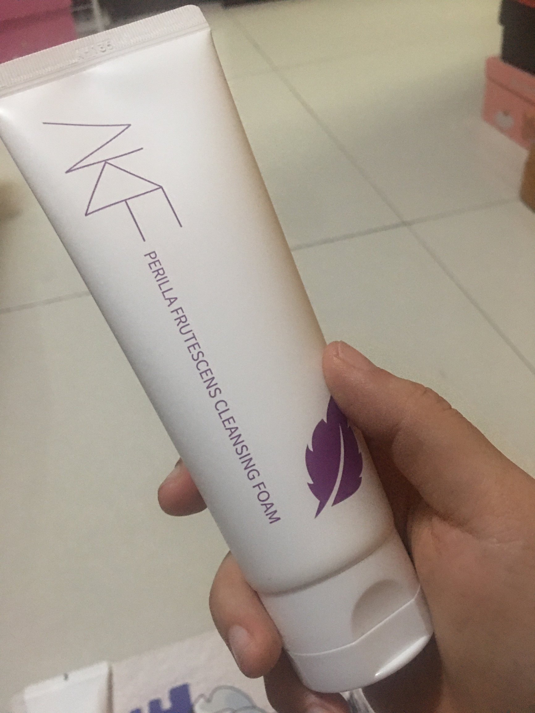 谁用过akf洗面奶氨基酸洁面？体验反馈！！！