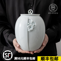 Conservative tea pot sealed tank large household boutique high-end hand-painted ceramic tea storage tank storage tank one pound pack