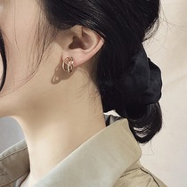 Silver needle C type multilayer metal ear nail Korean temperament net red minimalist design lukewarm wind senteal earrings earrings