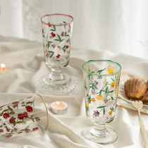 Spring come in French style Romantic Rose Flowers retro glass High-footed glass High-footed glass of tulip glass with glass of red wine