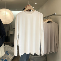 Dongdaemun Korea mens clothing 2020 Spring long-sleeved T-shirt mens fashion brand solid color Korean youth loose T-shirt