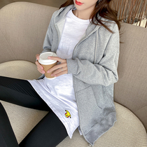 Pregnant women autumn set out fashion leisure Net Red foreign air 2021 Spring and Autumn new sports coat two-piece set