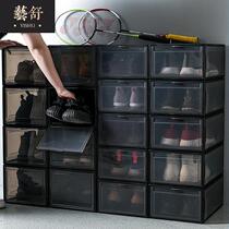 The shoe box contains basketball shoes transparently The shoe cabinet is organized to organize the anti-dust car shoe box The trunk is black