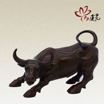 Xiang Lion Crafts Pure Copper Wall Street Bull Swing Piece Industrial Home Furnishing