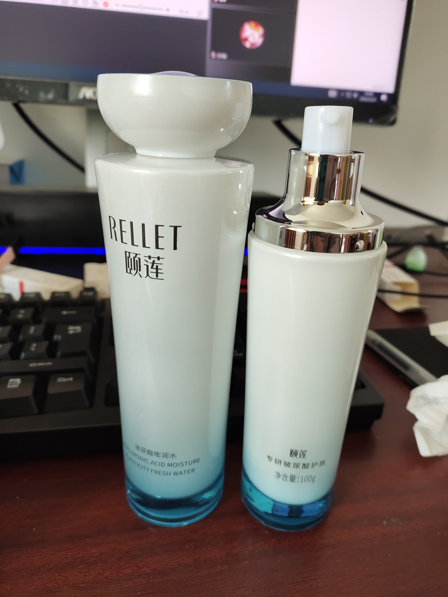 颐莲玻尿酸水乳套装怎么样，颐莲玻尿酸补水面膜怎么样