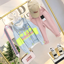 Brand childrens clothing 2019 spring clothes New Girl Street Han Faner color letter wide version shoulder denim coat