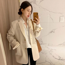 2020 spring and autumn new white blazer female small British style Korean version casual temperament loose suit