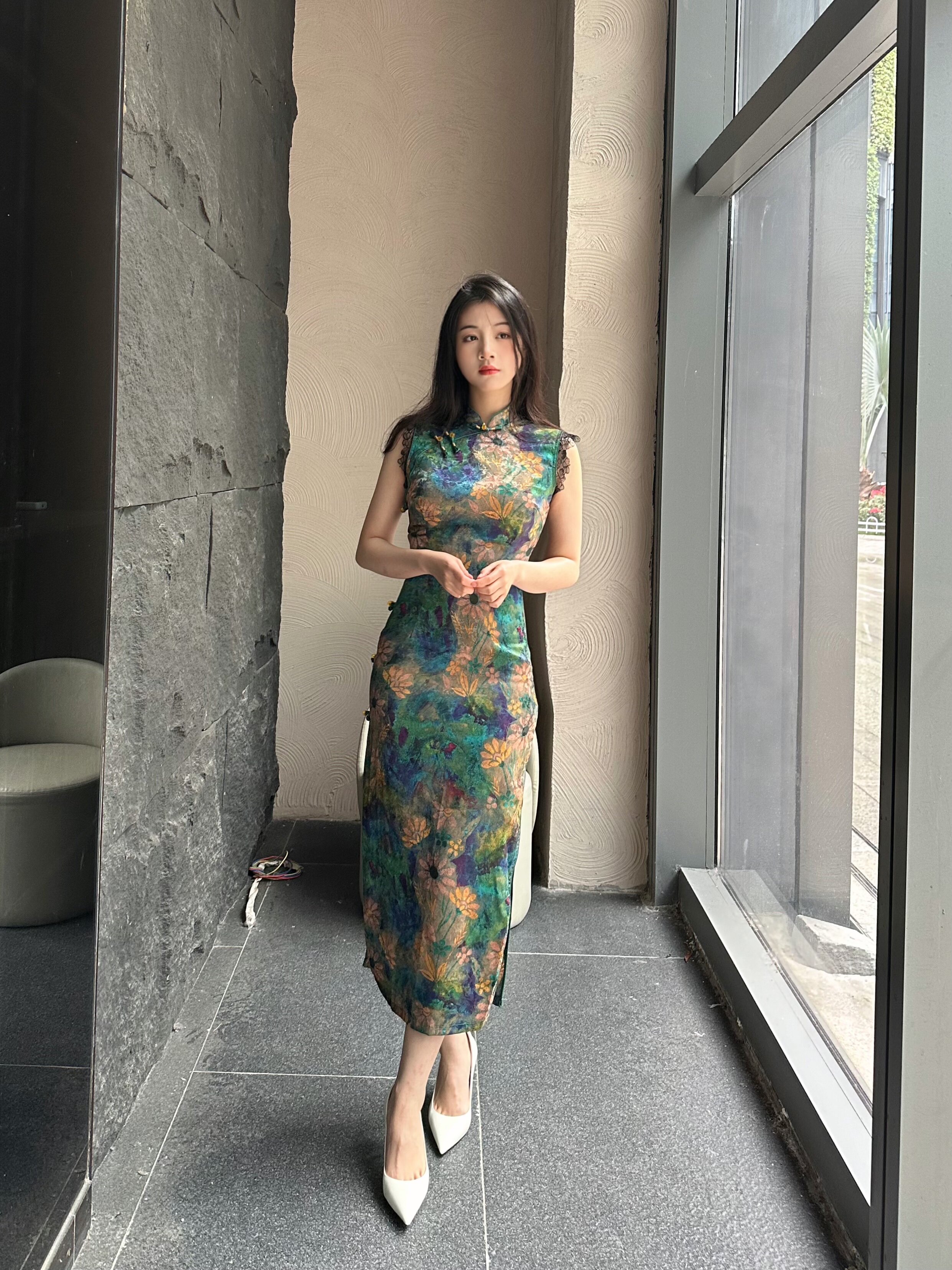 【独家惊喜盒】赵露思同款Nine West/玖熙尖头单鞋：解锁露思同款优雅气质