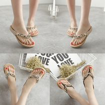 Slippers womens summer 2021 new fashion beach shoes net red slope with wild wear out of the seaside flat flip flops