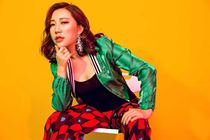 (Fat heart wardrobe investment link) Merchants contact this link