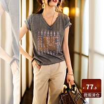 Plain wood European station top 2021 new womens V-neck hot diamond short-sleeved T-shirt fashion European goods base summer fashion trend