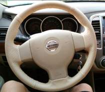 Old model Qi Da Classic Xuan Yi Li Wei Yida car special leather hand-sewn car steering wheel cover