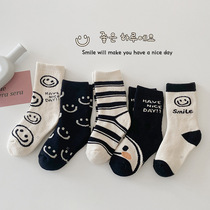 Children 2021 autumn winter thickened socks male and female childrens baby black and white smiley face striated wool circles warm short socks 5 Double