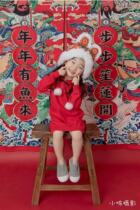 New year theme childrens photo studio photography background props China wind Net Red year fish couplet photo background cloth