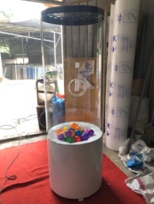 Реквизит на заказ 厂家直销高档抓球机波波机海洋球机，热门暖场互动体验道具